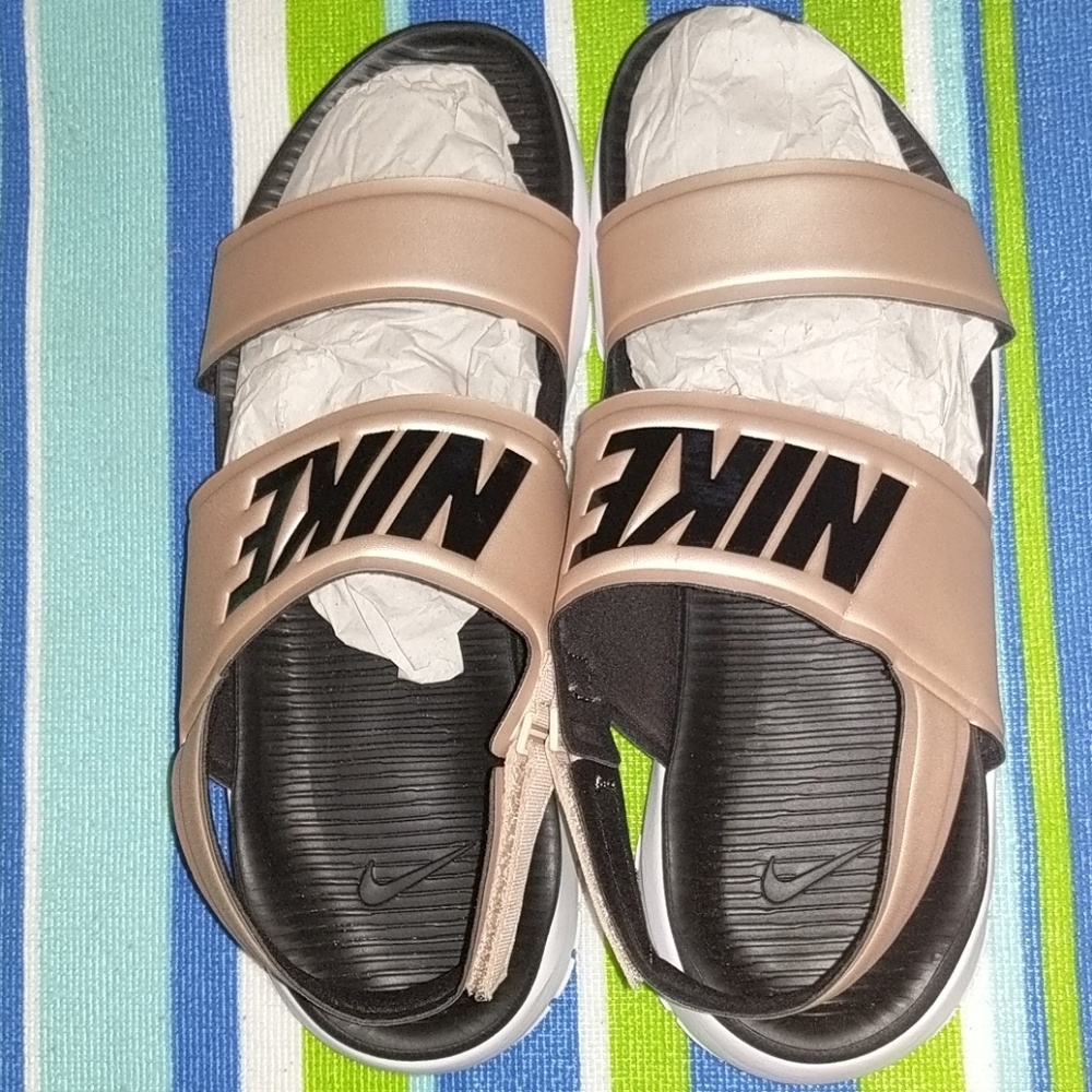 New Women's Sandals